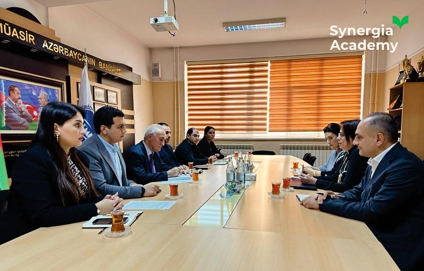 a-meeting-was-held-at-the-azerbaijan-tourism-and-management-university-atmu-with-the-executive-director-and-leadership-team-of-synergia-academy-6